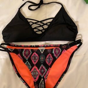 Size M Exhileration Bikini